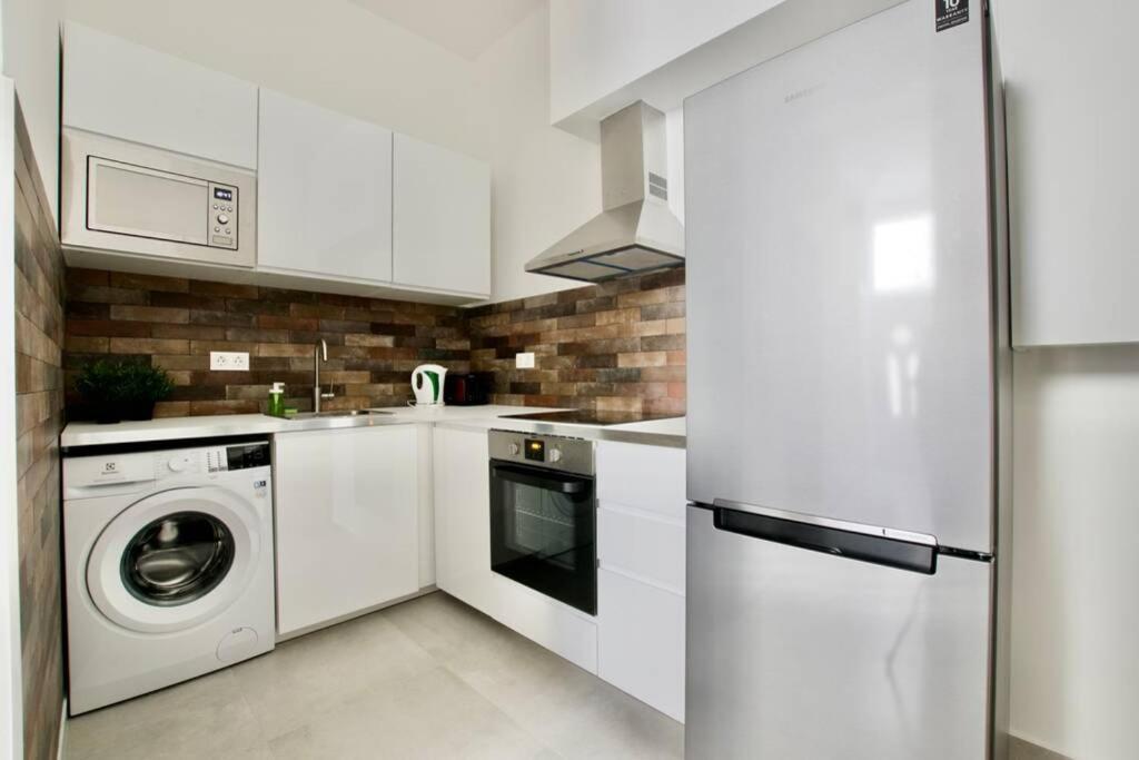 Premium By Hi5 - 3 Bedroom Apartman Budapest