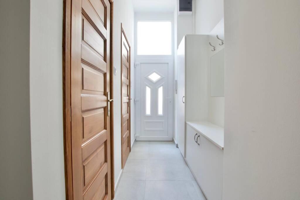 Apartman Premium By Hi5 - 3 Bedroom Budapest